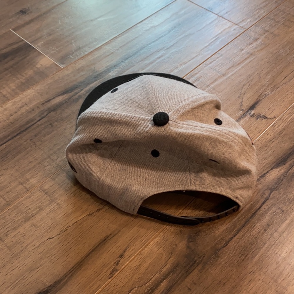 Cap - Picture 5 of 9